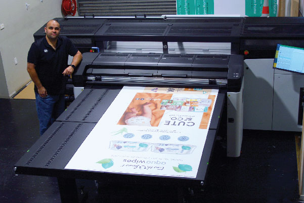 Ellar Graphics add Value with HP R Series